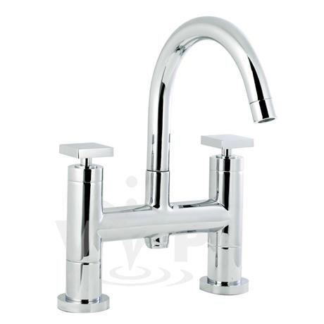Minimalist Milo Bath filler small spout