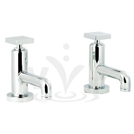 Minimalist Milo Bath filler