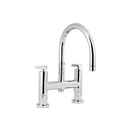 Minimalist Isla bath filler large spout
