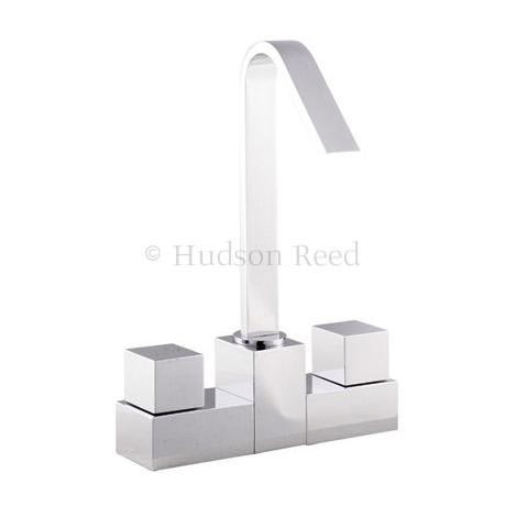 Zaro Bath Filler with Swivel Spout