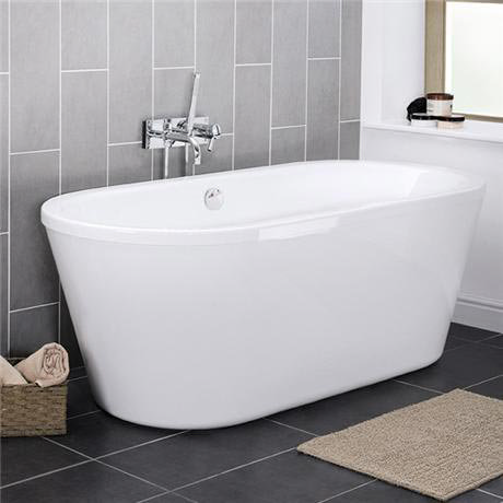 Pool 1750 Double Ended Round Freestanding Bath - NFB005