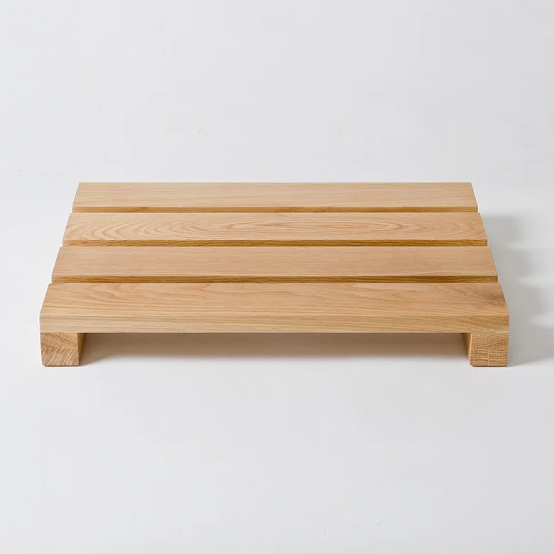 light wooden duckboard