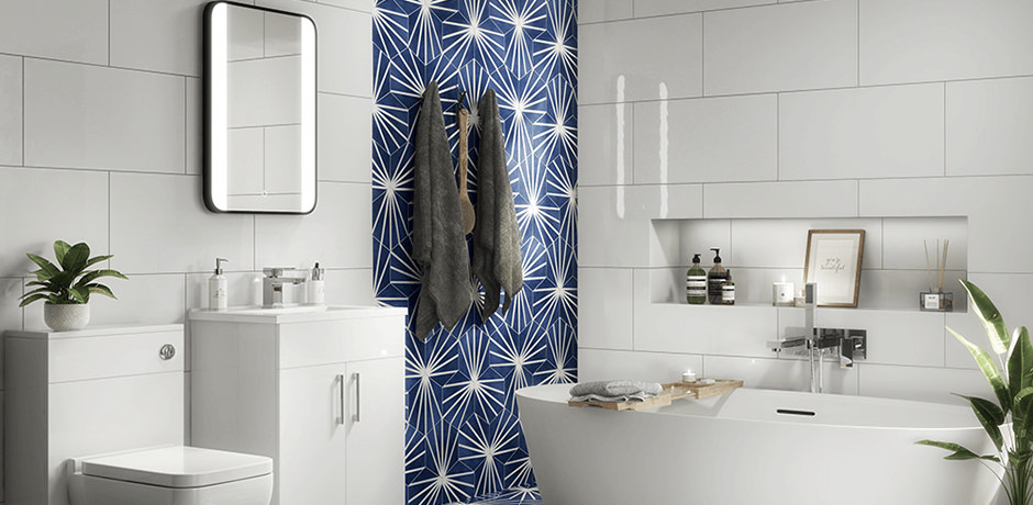 15 Brilliant White Bathroom Tile Ideas