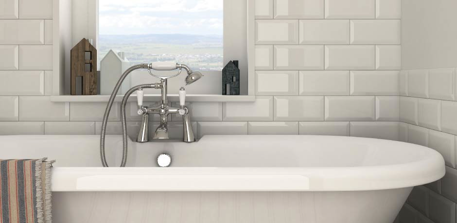 roll top bath with traditional mixer taps