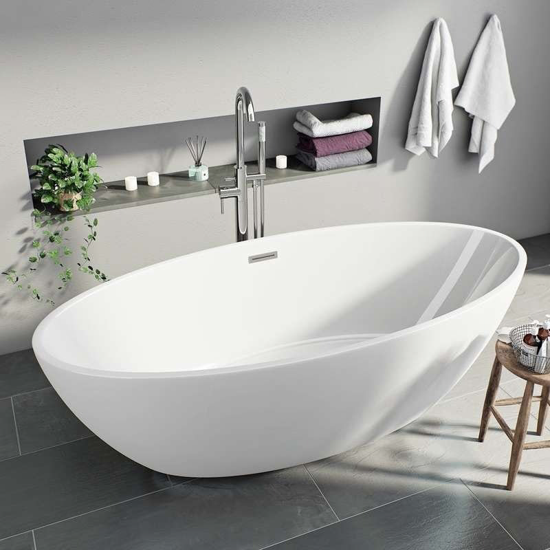 Freestanding bath