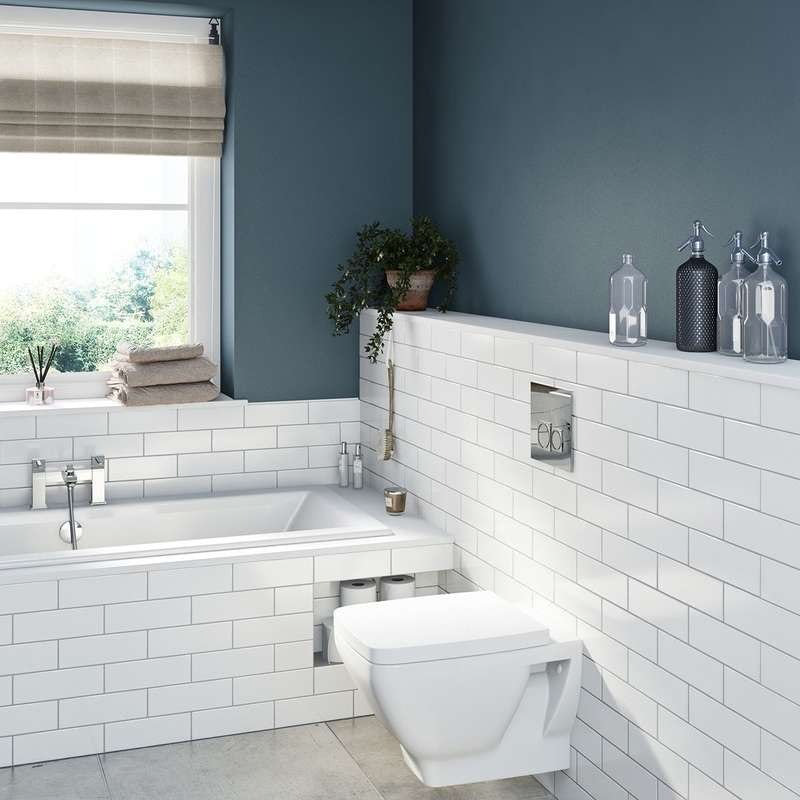 Bathroom with darker coloured walls