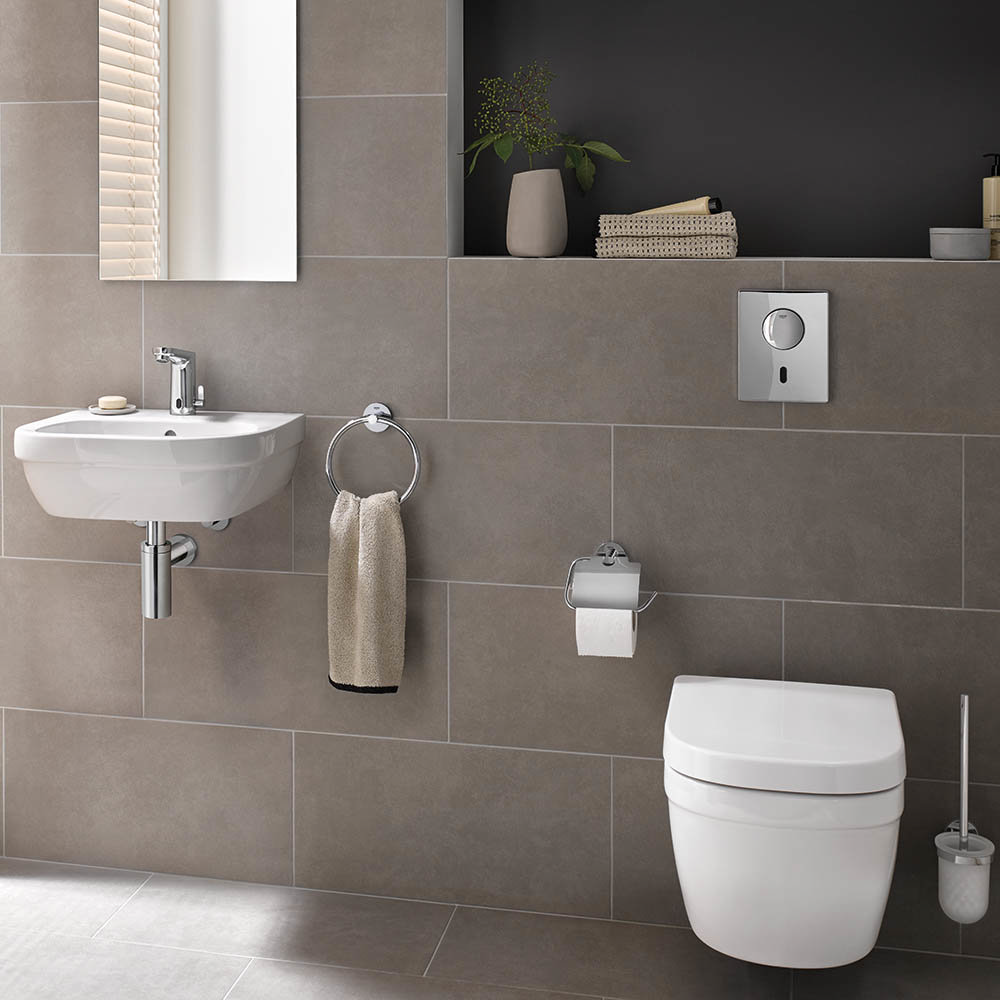 Grohe Euro Rimless Wall Hung Toilet with Soft Close Seat