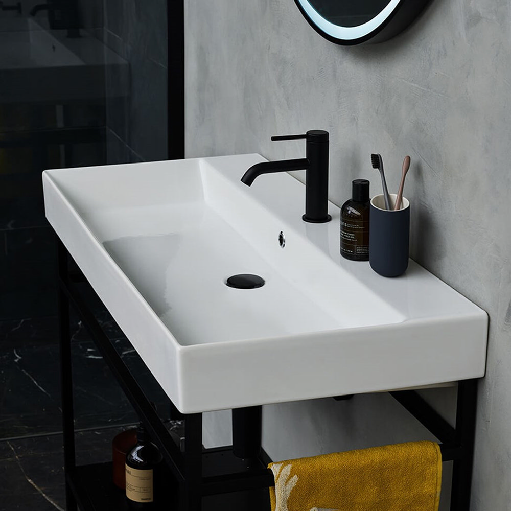 Britton Shoreditch Frame 700mm Basin & Black Wash Stand