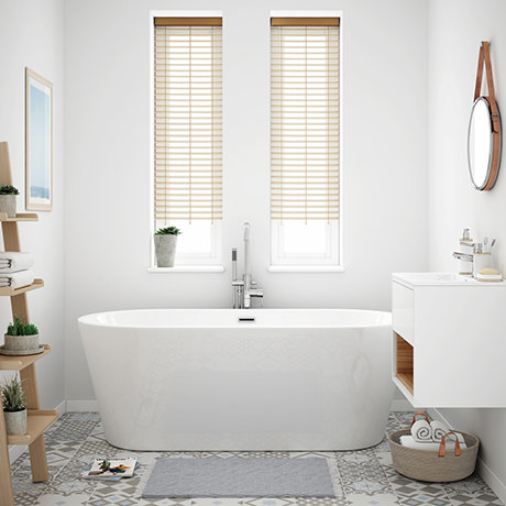 Brooklyn 1500 x 750mm Small Double Ended Free Standing Bath