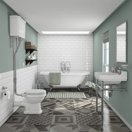 An indulgent bathroom layout that uses the Newbury Traditional Roll Top bath as a focal point.