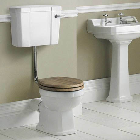 Old London Richmond Low Level Traditional Toilet with Ceramic Lever ...