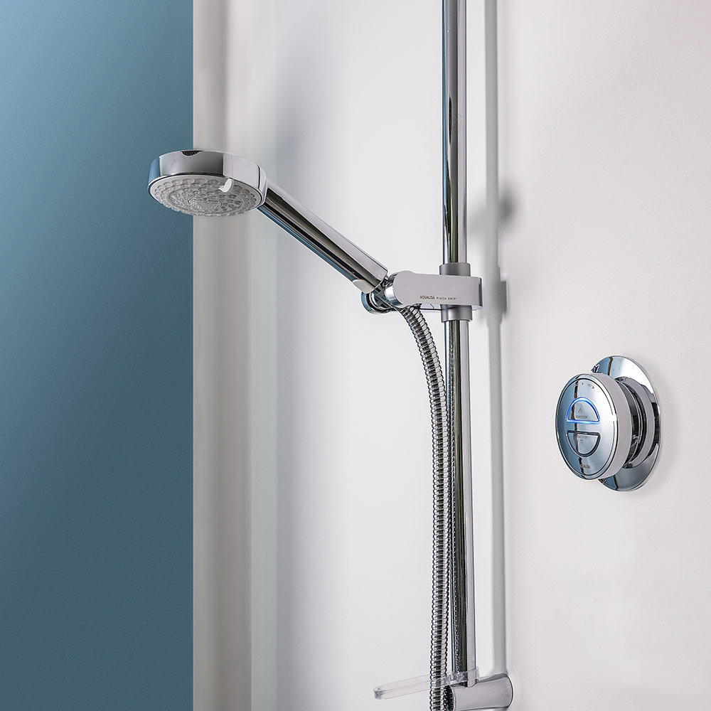 Aqualisa Quartz Digital Divert Shower With Overflow Bath Filler