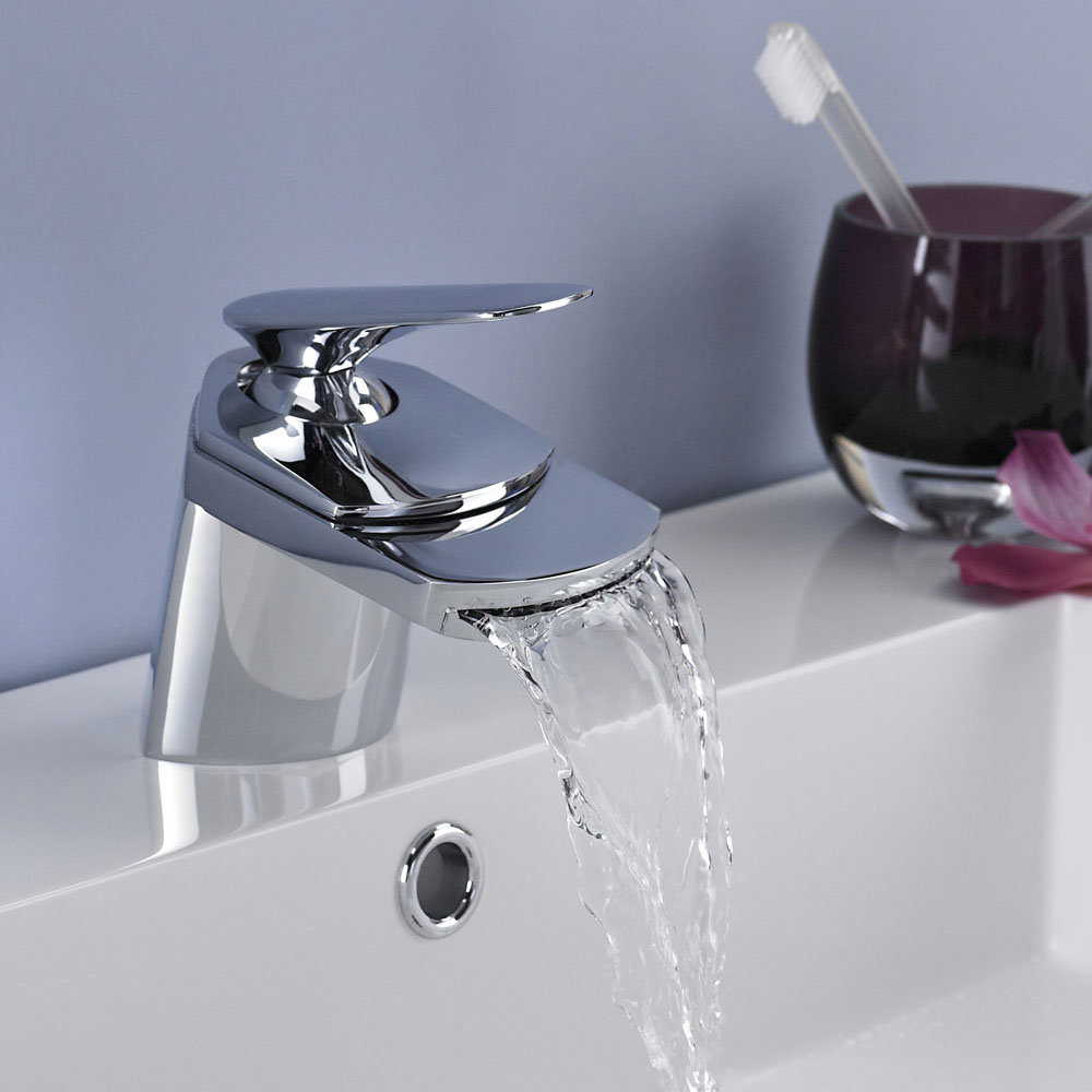 Nuie Luxury Wide Spout Mono Basin Mixer Inc. Waste - UTY385 at ...