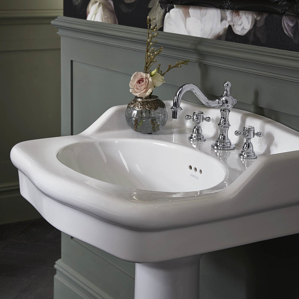 Heritage Victoria Traditional 4Piece Bathroom Suite