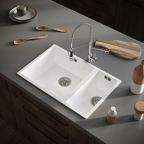 Venice 1.5 Bowl Gloss White Composite Kitchen Sink + Chrome Wastes