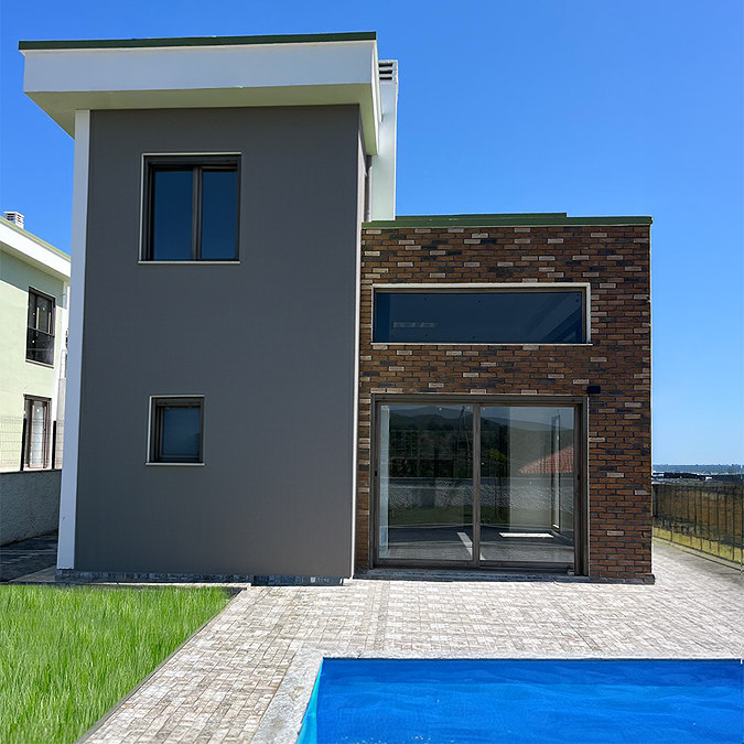 Dalby Picadilly brick slips on modern exterior