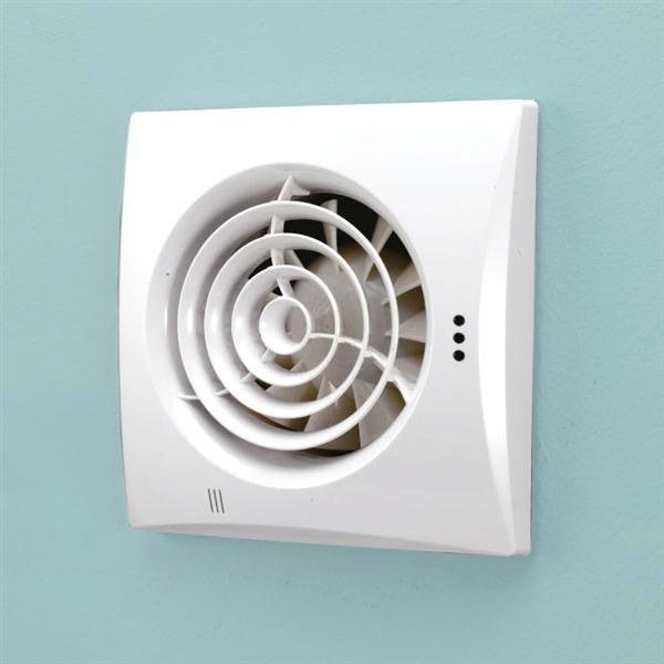 Wall-mounted bathroom extractor fan with a compact white design, ideal for efficiently removing humidity and improving air circulation in smaller spaces.