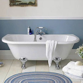 Nuie 1700 Double Ended Back to Wall Roll Top Bath inc. Chrome Legs