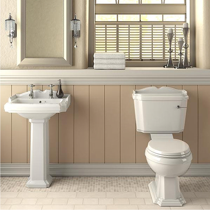 Oxford Traditional En Suite Bathroom Suite Standard Large Image