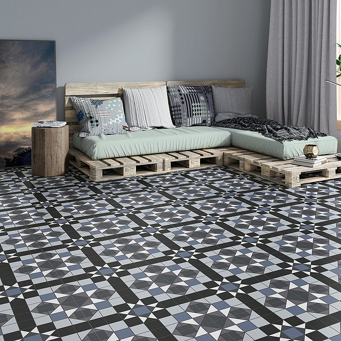 Alderford Blue Victorian Patterned Floor Tiles - 450 x 450mm