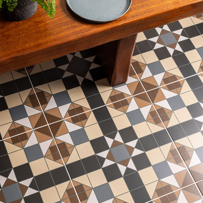 Alderford Brown Victorian Patterned Floor Tiles - 450 x 450mm