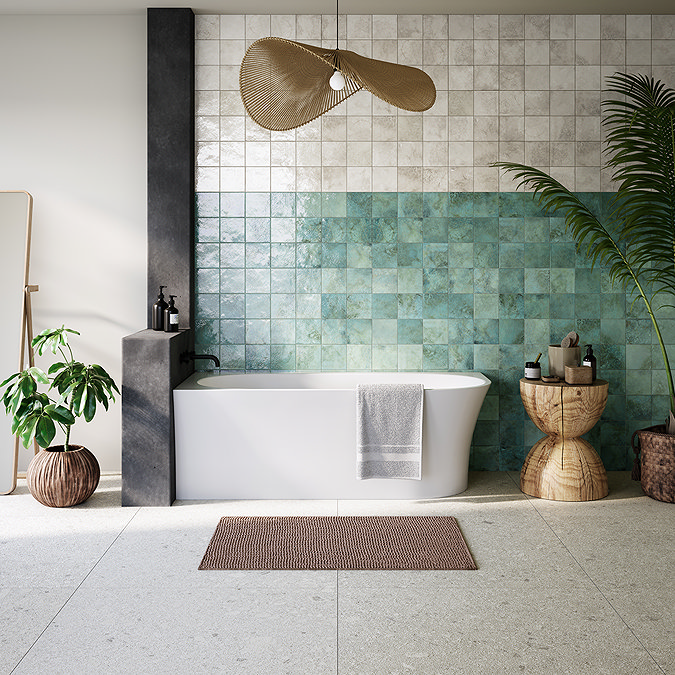 Arezzo 1700 x 750 Modern Curved Single Ended Corner Bath (with Tap Ledge)