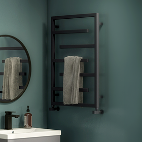 Arezzo Anthracite 800 x 600mm Designer Towel Rail