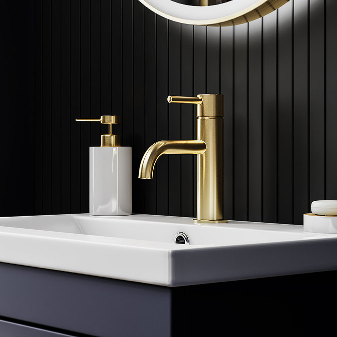 Arezzo Brushed Brass Complete Modern Bathroom Package (incl. P-Shaped Bath)