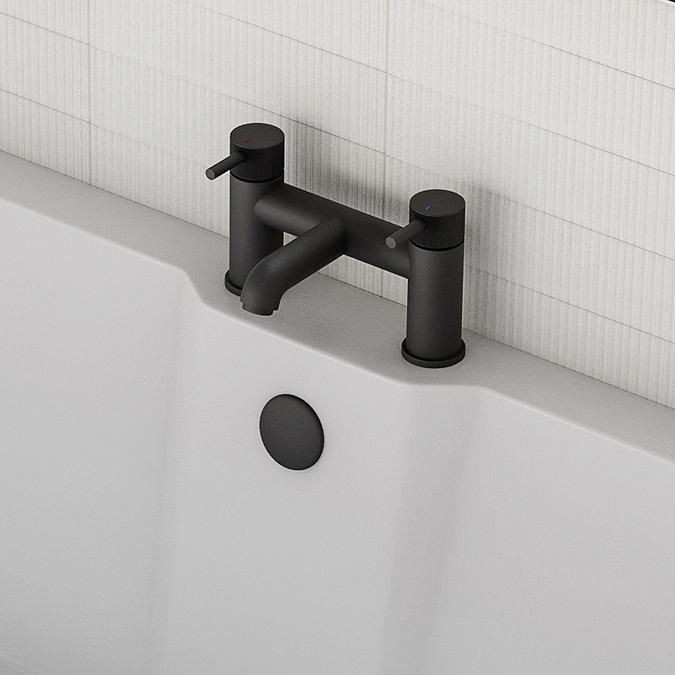 Arezzo Fluted Round Matt Black Bath Filler Tap  In Bathroom Large Image