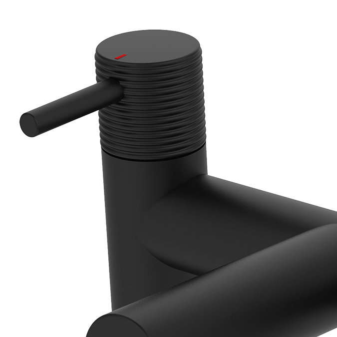 Arezzo Groove Bath Filler Tap Matt Black