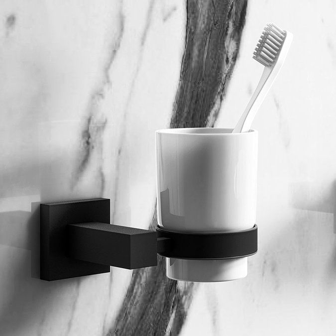 Arezzo Matt Black Tumbler Holder & Cup