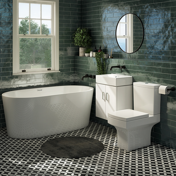 Arezzo Square Close Coupled Toilet + Soft Close Seat  Feature Large Image