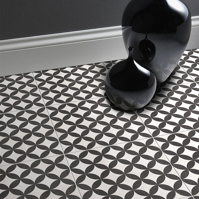Aspect Black & Ivory Patterned Floor Tiles - 331 x 331mm Large Image