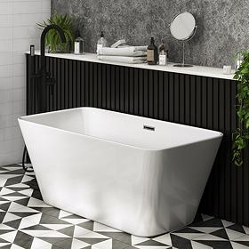 1400 Freestanding Bath