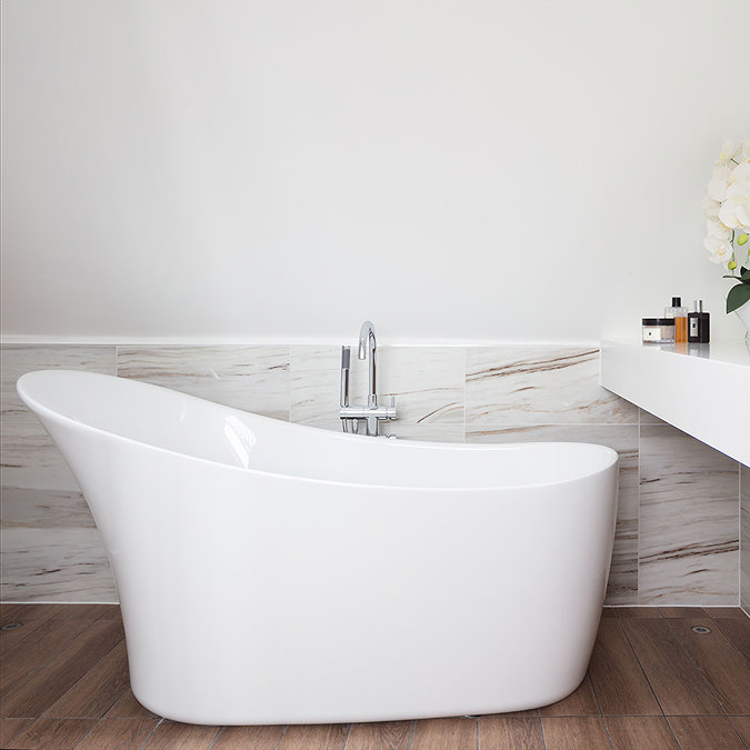 BC Designs Slipp 1590mm Modern Slipper Freestanding Bath  Profile Large Image