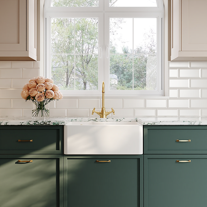 Bower White Ceramic Belfast Sink with Central Waste, Overflow & Tap Ledge 595 x 450 x 220mm