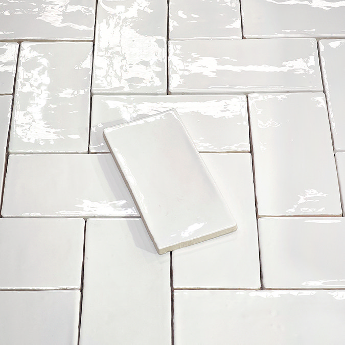 Stonehouse Studio Bramley Rustic White Gloss Wall Tiles - 75 x 150mm