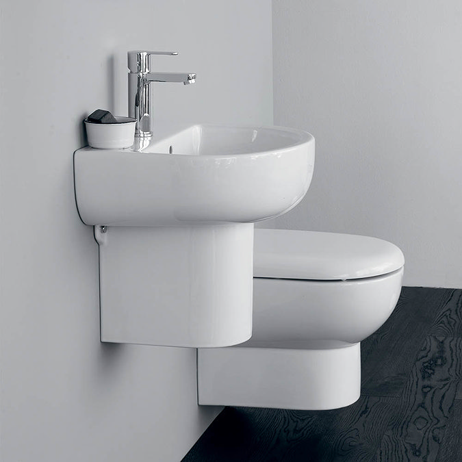 Britton Bathrooms - Compact Wall Hung WC with Soft Close Seat Standard Large Image