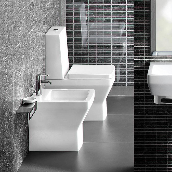 Britton Bathrooms - Cube S20 Back to Wall Bidet - 20.1953  additional Large Image