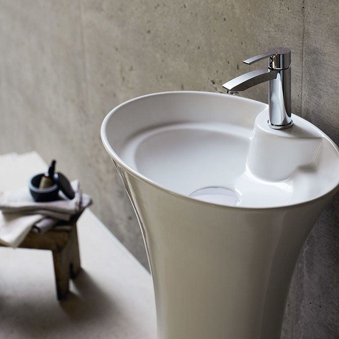 Britton Bathrooms - Curve freestanding basin with pedestal including waste Feature Large Image