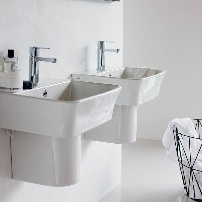 Britton Bathrooms - Fine S40 Washbasin with Round Semi Pedestal - 2 Size Options Feature Large Imag