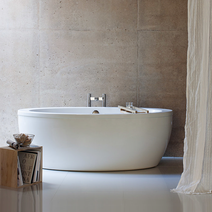 Cleargreen - Freefuerte Double Ended Freestanding Bath & Surround - 1740 x 865mm Large Image