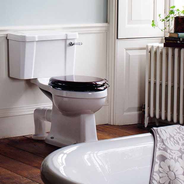 Burlington Close Coupled Traditional Toilet Ceramic Lever Flush at