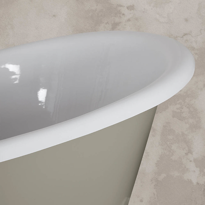 JIG Belvoir 0TH Cast Iron Roll Top Bath (1840x780mm) with White Feet  Feature Large Image