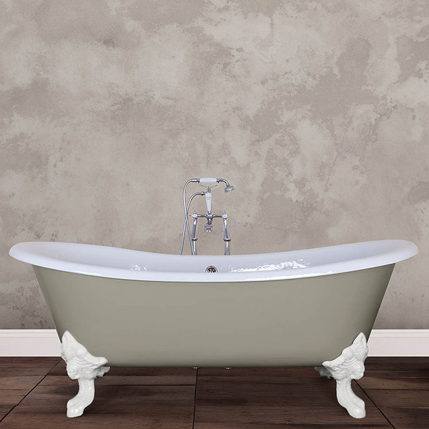 JIG Belvoir 0TH Cast Iron Roll Top Bath (1840x780mm) with White Feet  In Bathroom Large Image