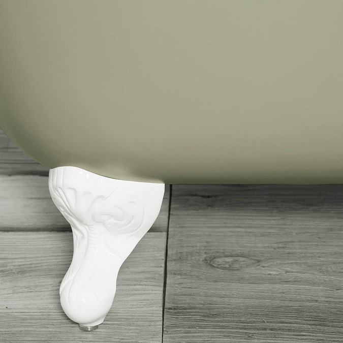 JIG Lille 0TH Cast Iron Roll Top Bath (1450x700mm) with Feet Standard Large Image