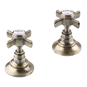 Chatsworth 1928 Antique Brass Crosshead 3/4" Deck Bath Side Valves (Pair) 