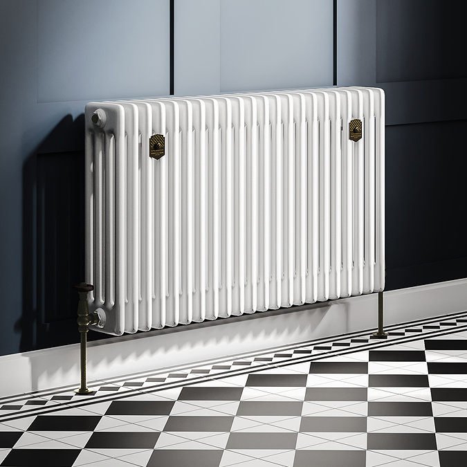 Chatsworth 600 x 1010mm Cast Iron Style 4 Column White Radiator - Rustic Brass Wall Stay Brackets and Thermostatic Valves
