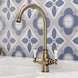 Chatsworth Antique Brass Dual-Lever Traditional Kitchen Tap