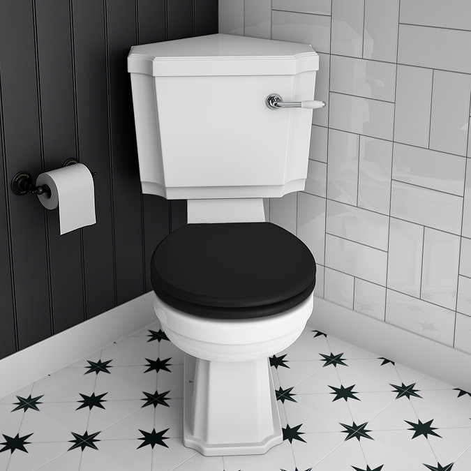 Chatsworth Close Coupled Traditional Corner Toilet with Soft Close Seat